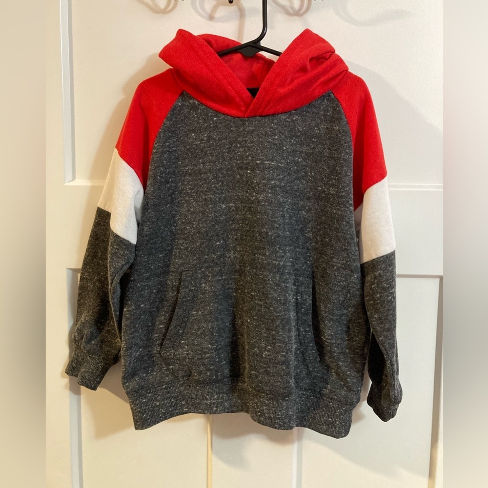 hoodie sweatshirt boys size 6